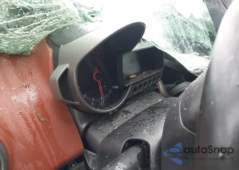 2014 Chevrolet Sonic Ltz Auto z USA, uszkodzony, nr VIN 1G1JE6SB6E4139419